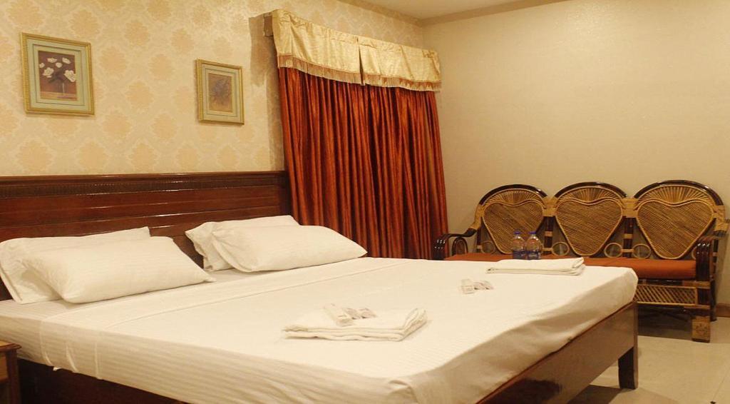 Hotel Chitra Park Tiruchchendur Ngoại thất bức ảnh